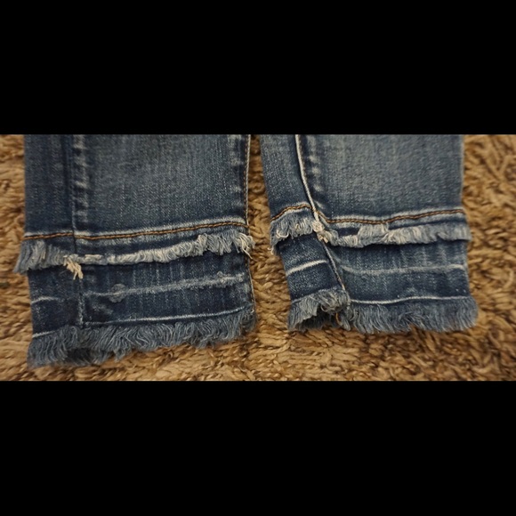 American Eagle Super Stretch Skinny Jeans! - Picture 2 of 5